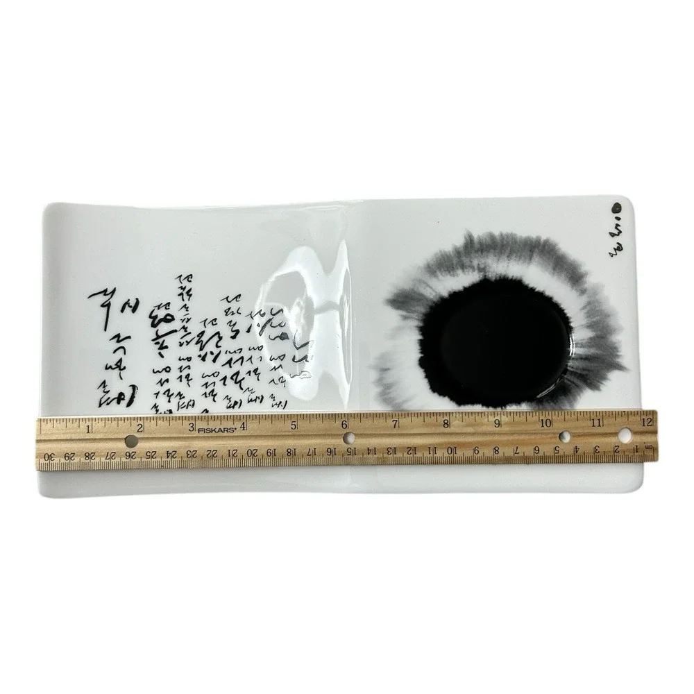Li Sang Bong x HAENGNAM Korean Porcelain Calligraphy Art Poem Plate Black /White